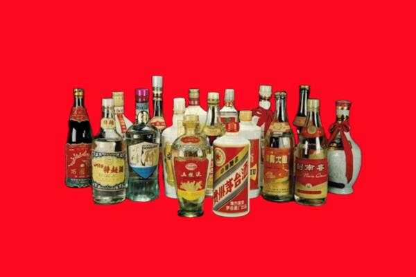 合肥肥西县回收十八老酒.jpg